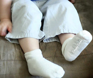 4 Features to Look for When Shopping for Baby Socks - Snappy Socks