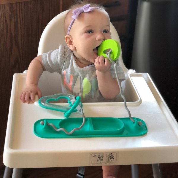 Busy Baby Mini Mat with Toy Straps SPEARMINT